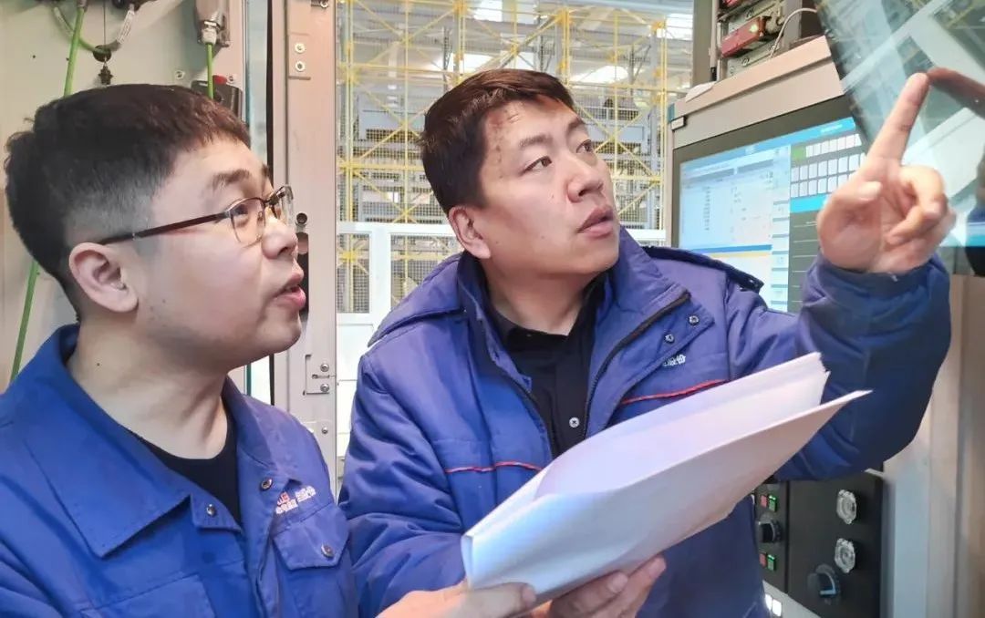 307AAB825B9279C83318CB6669B_13A16C07_19656